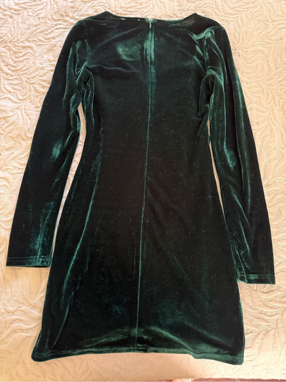 Aura Emerald Green Velvet Wrap-Style Long Sleeve Dress - Picture 2 of 5